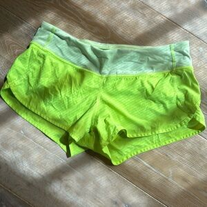 Lululemon shorts opposite